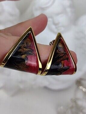 Gold-Tone Triangle Resin Earrings in Black & Burgundy Modern Art  Style Graphic